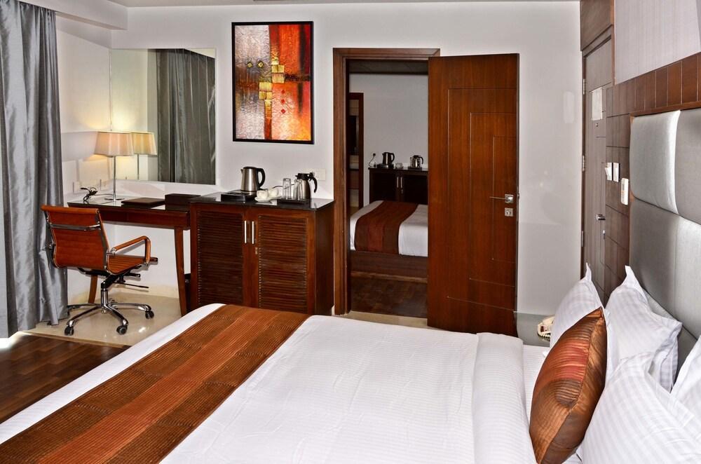 Sawera Grand Amritsar
